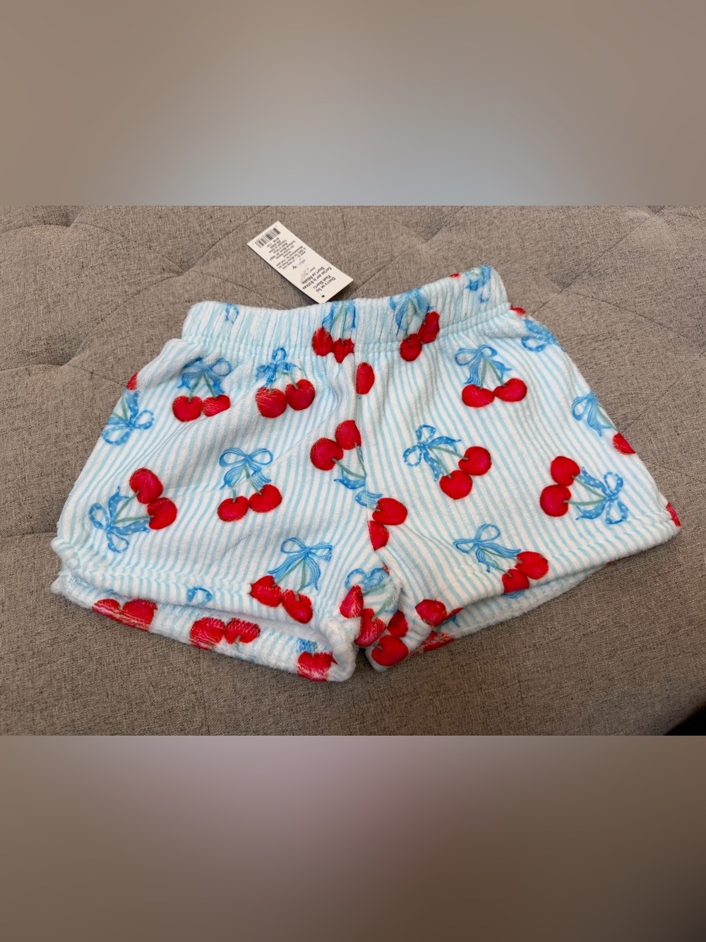 NWT ISCREAM CHERRY ON TOP PLUSH SHORTS FUZZY PAJAMA SHORTS SIZE 6-8